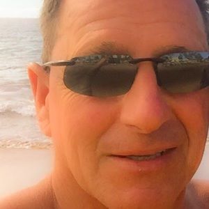 Meet your Posher, Tom